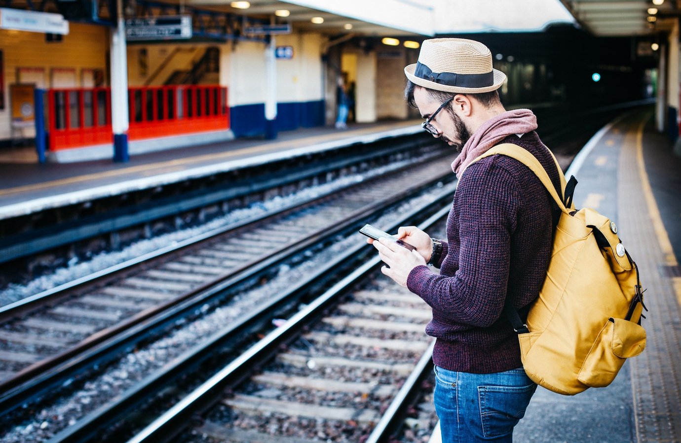 Get connected anywhere: A comprehensive guide to Airalo's global eSIM data plans