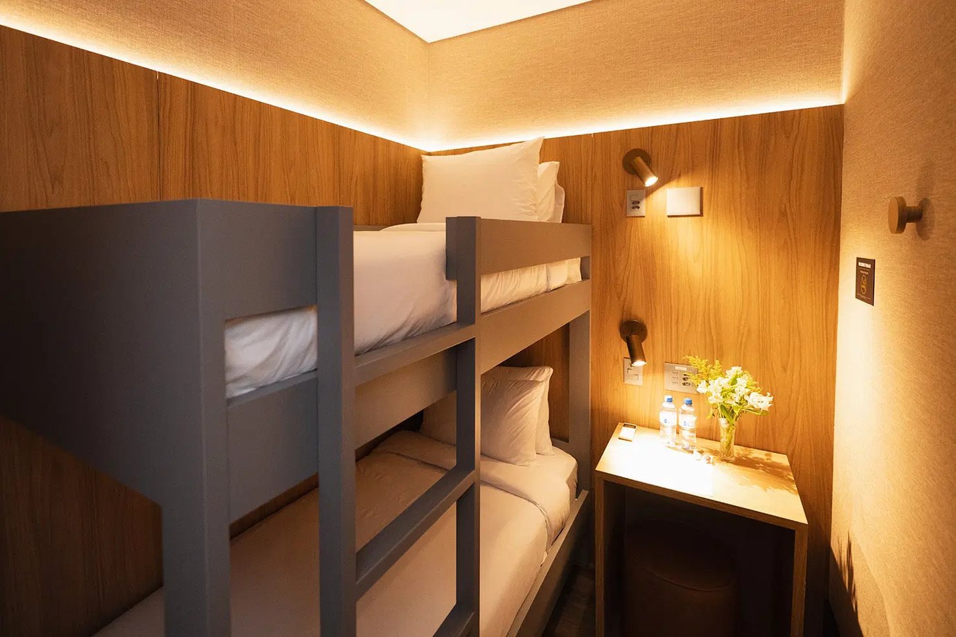 W Airport Rooms Fortaleza bunk beds