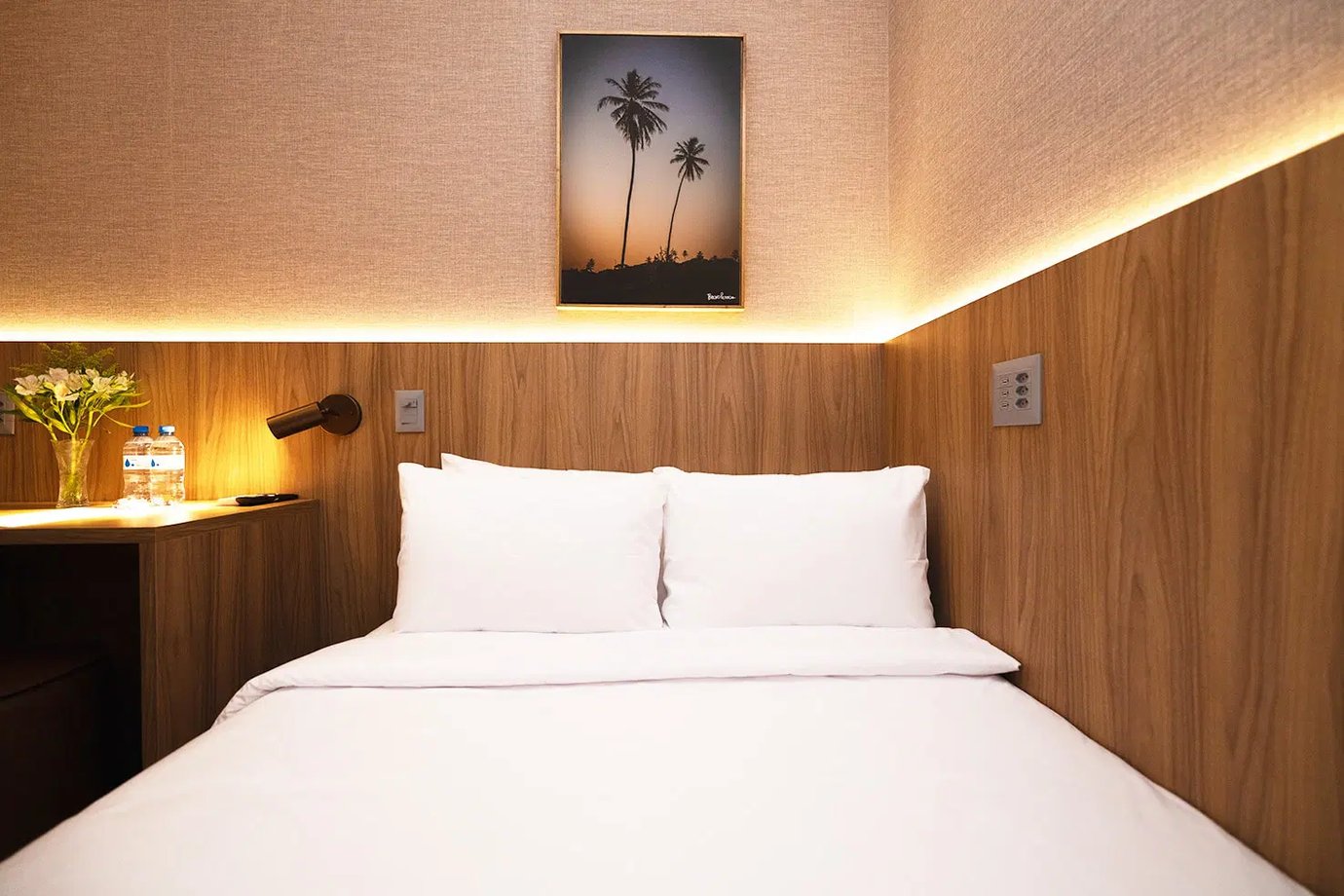 W Airport Rooms Fortaleza double bed