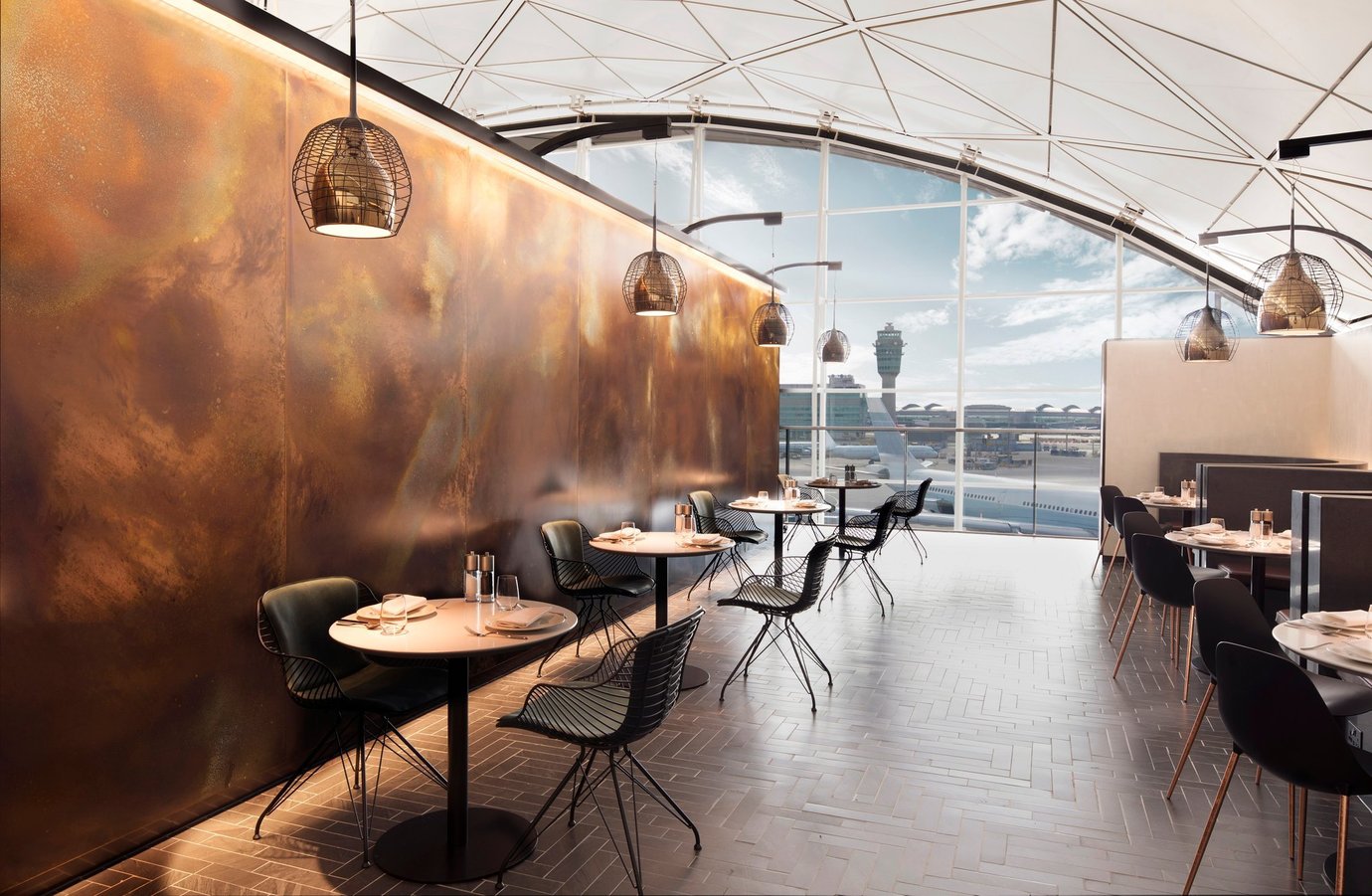Hong Kong International Airport (HKG) Lounges 