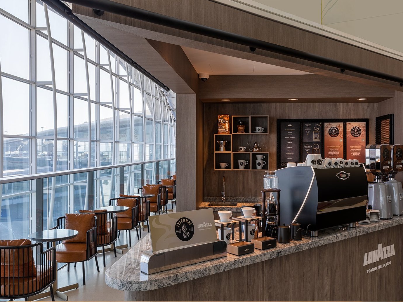 Hong Kong Plaza Premium Lounge (Gate 60)