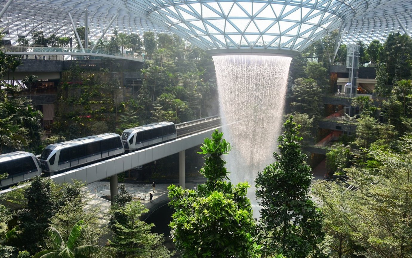 Singapore Changi Airport Guide 