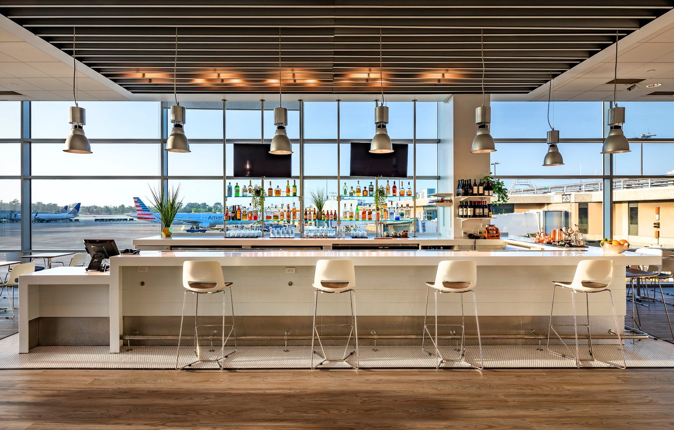 Guide to Airport Lounges at San Diego International Airport (SAN)