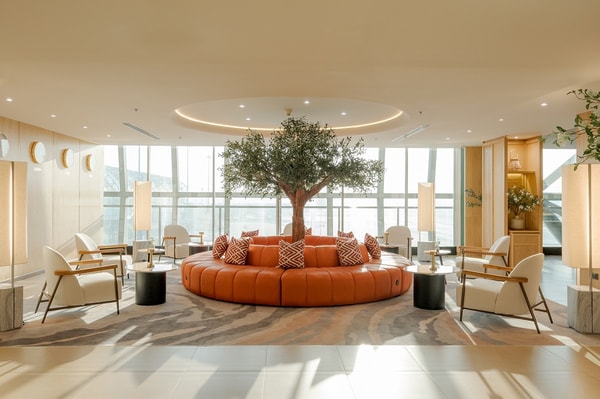 Bangkok Suvarnabhumi International Airport: Complete Guide to Paid Access Lounges 2025