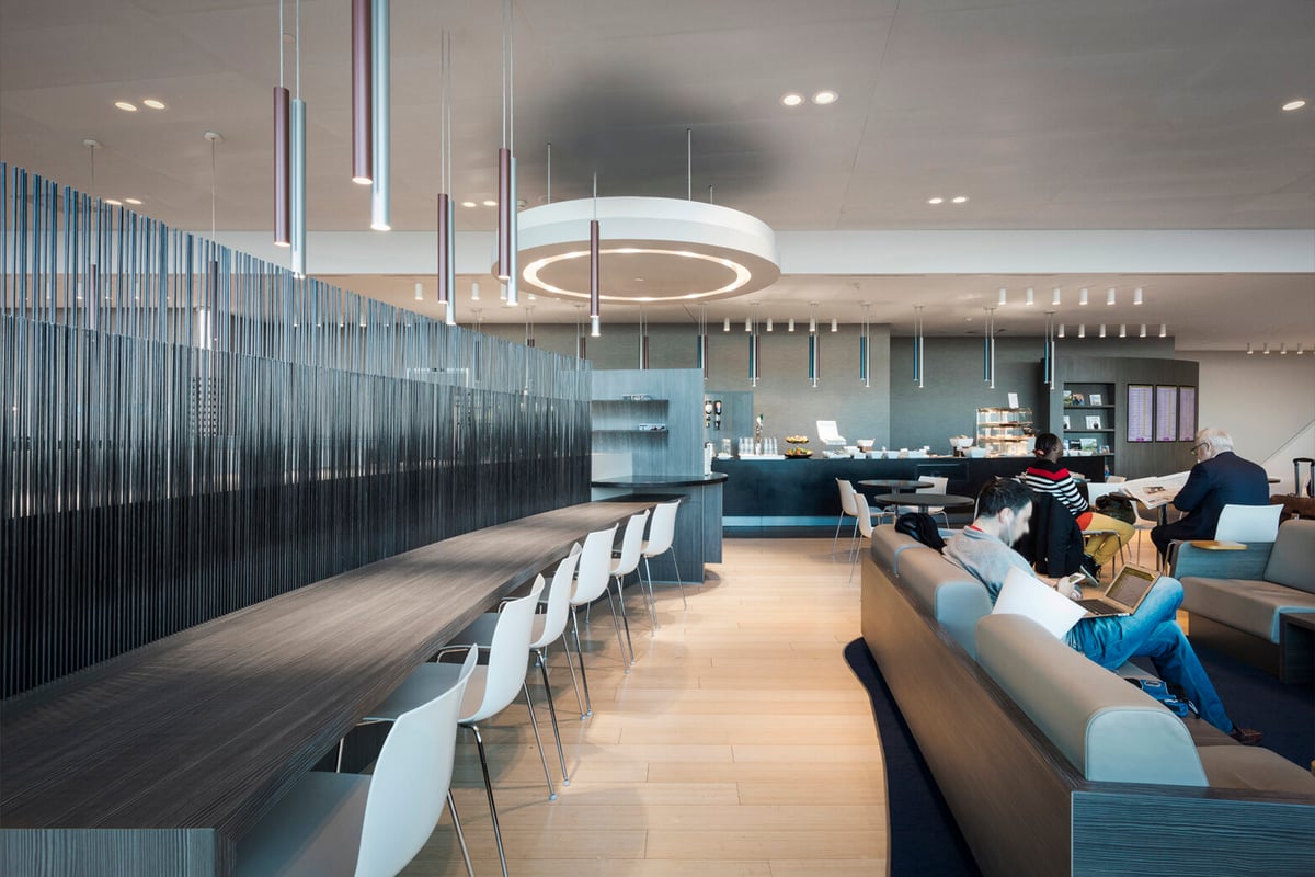 Airport Lounge 26 - Amsterdam Schiphol Airport