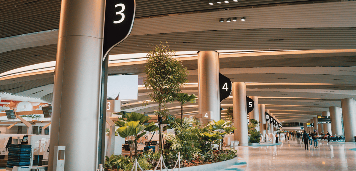 Image of terminal corridor at Singapore Changi airport