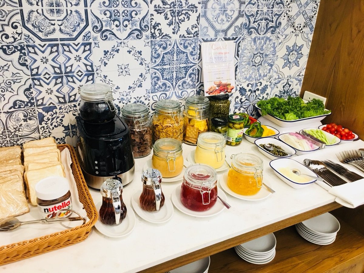 Food and Beverage Options in The Coral Executive Lounge at Hat Yai International Airport