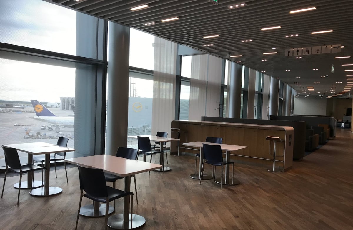Concourse Z Frankfurt Lufthansa Business Lounge Table Seating Area