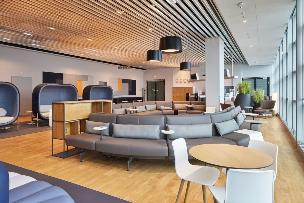Frankfurt Concourse C Business Lounge Seating Area