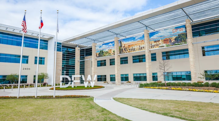 Dallas Fort Worth Airport exterior image Dallas Fort Worth Airport exterior image