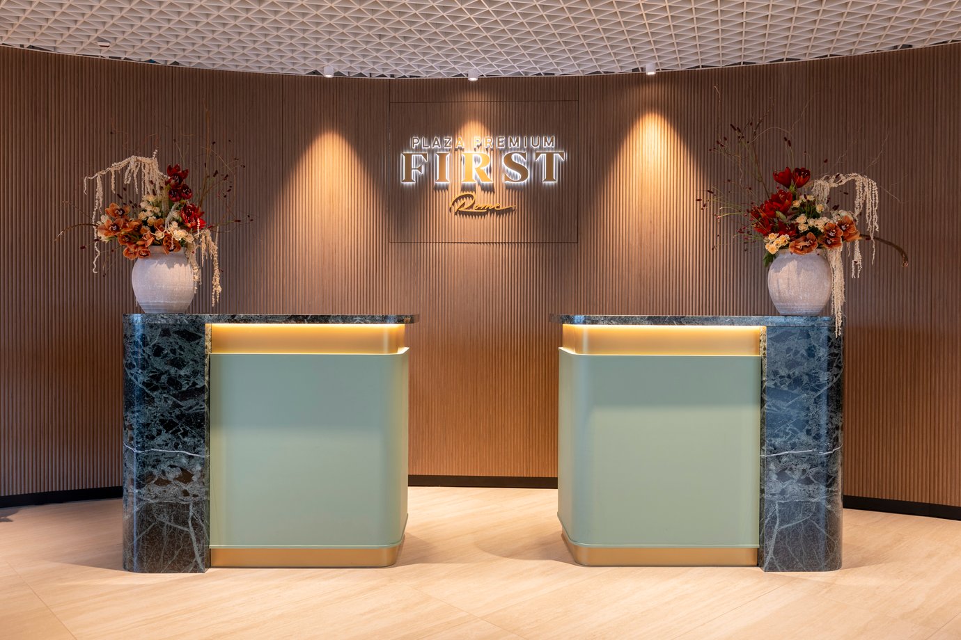 Plaza Premium First Lounge at Rome FCO Plaza Premium First Lounge at Rome FCO