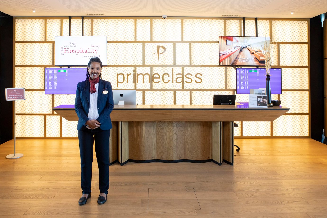 Your Complete Guide to the 13 Lounges at Washington Dulles (IAD) [July 2025]